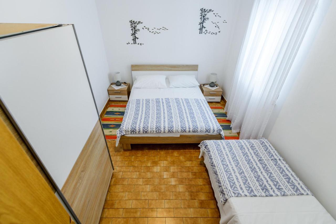 Apartmant Prosika พาก ภายนอก รูปภาพ